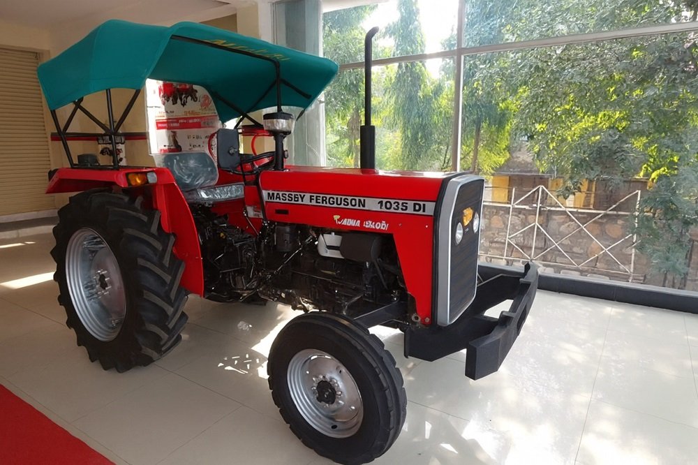 Massey Ferguson 1035 DI Maha Shakti: 6.26 लाख कीमत में 40 HP सेगमेंट का दमदार और भरोसेमंद ट्रैक्टर 